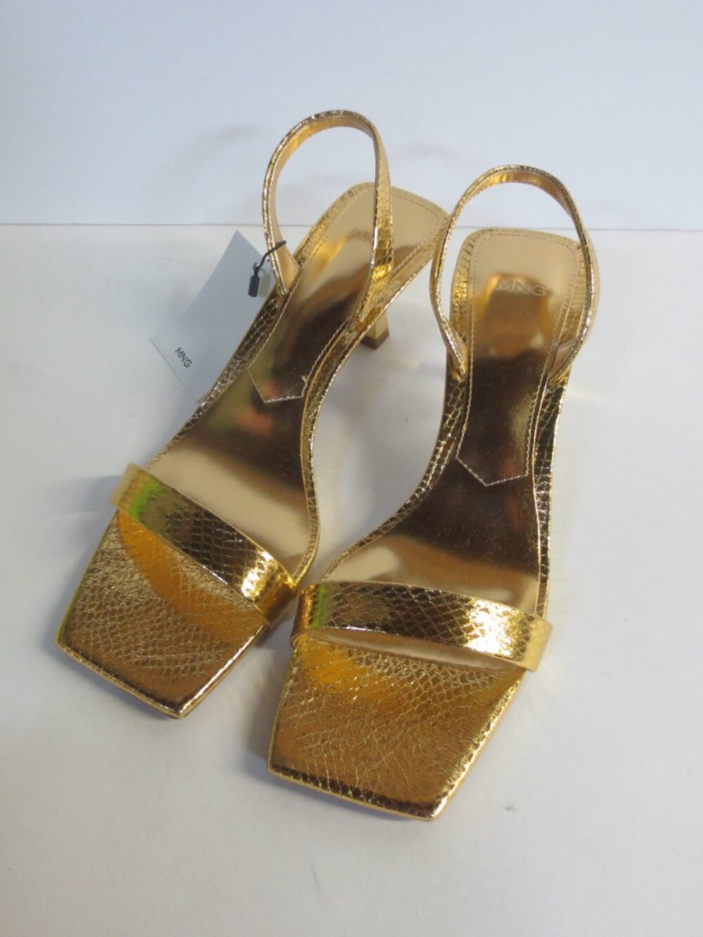 MANGO MNG WOMEN'S 622 GOLD SANDALS - EU 38 - US 7.5